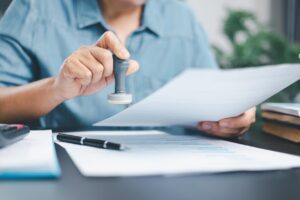 就労ビザ申請代行とは費用や流れ、代行の依頼先も紹介①