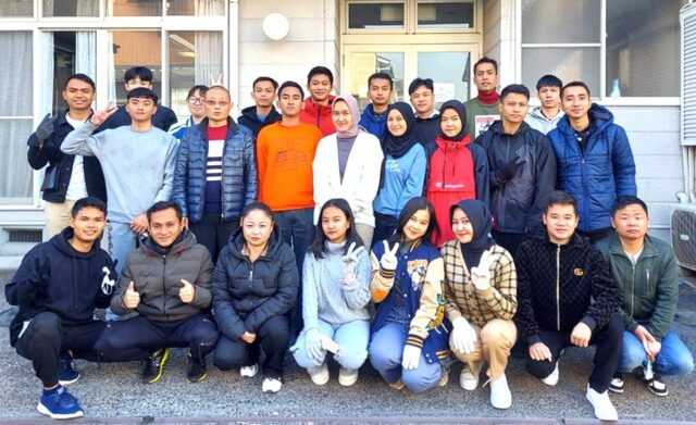 34073_0アルフォースワン - RIE