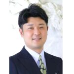 半戸 慎一／業務部・部長